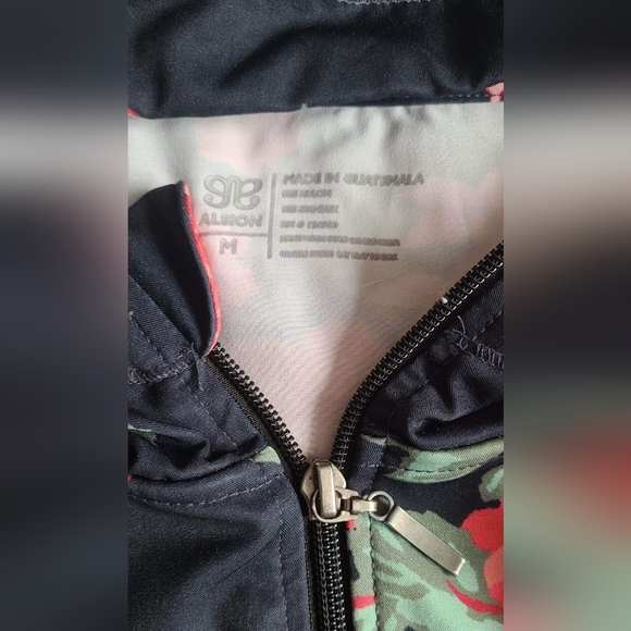 Floral print zipper jacket - Picture 2 of 2